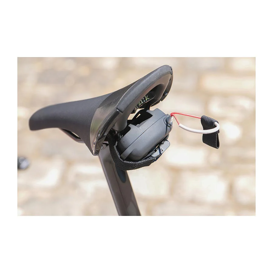 Zefal, Bike Taxi, 2 m long self retractable rope with 95kg towing capacity - Image 3